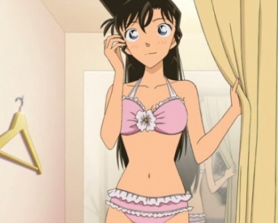 【画像】コナンの女キャラ、なにげにエロい