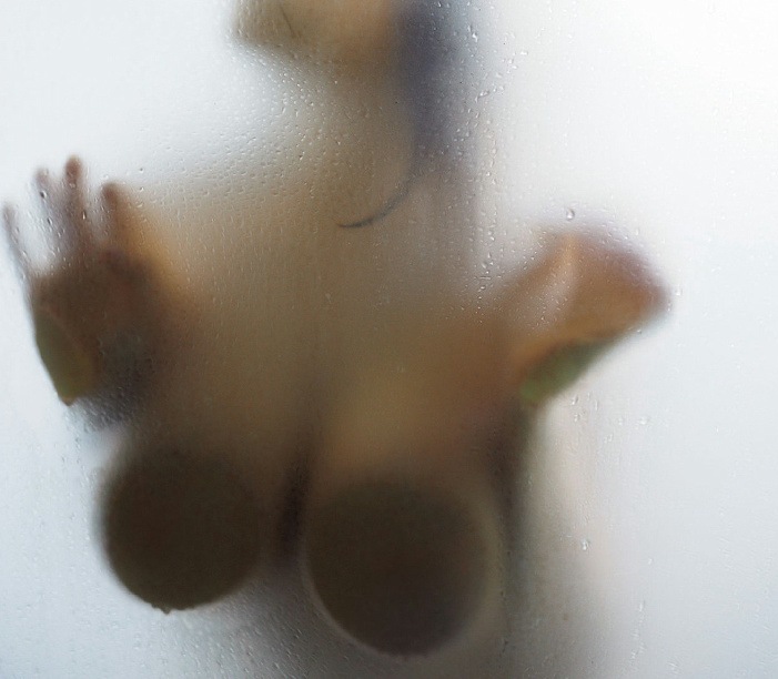 【朗報】篠崎愛さんがついに生乳解禁←チ〇コが壊死するまで抜かれてしまうｗｗｗ