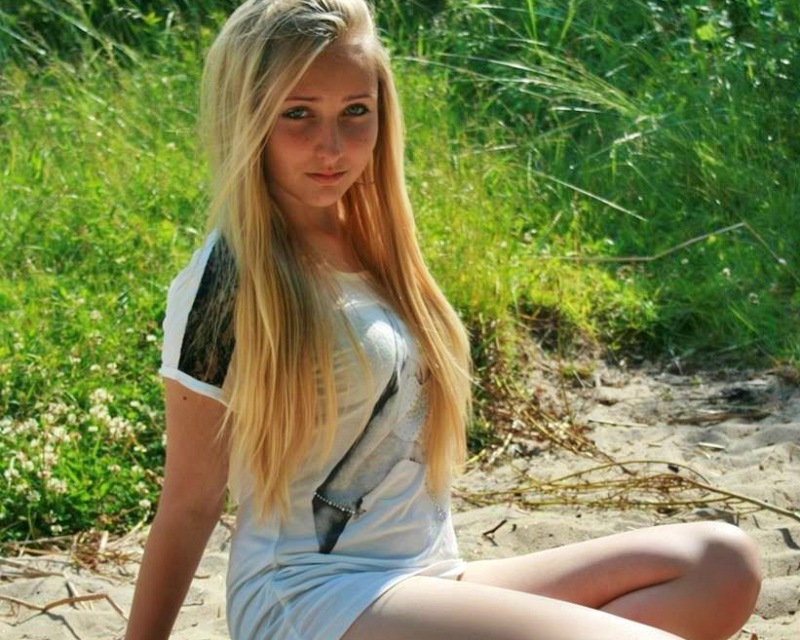【画像】ロシアの女子〇学生（14）の身体がコチラ。これとヤれたら犯罪者になっても悔いはないｗｗｗ