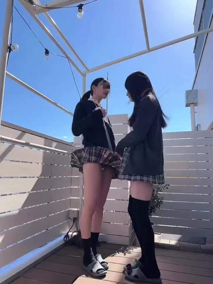 【動画あり】女子高生、おふざけでレズキスしてたらスイッチが入ってしまうｗｗｗ – オカズランド