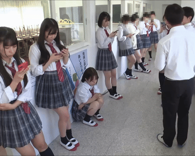 【衝撃】日本のパパ活JK「最近、取り締まりが厳しいなぁ･･･せや！校内で立ちんぼしたろ！」←これガチらしい