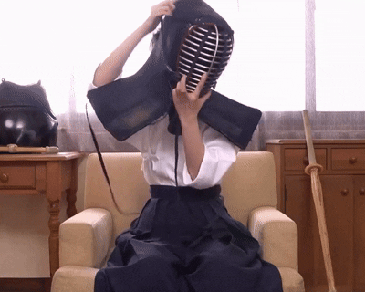 【悲報】中高6年を弓道や剣道に捧げた女さん、AV堕ちで屈辱を味わうことに・・・