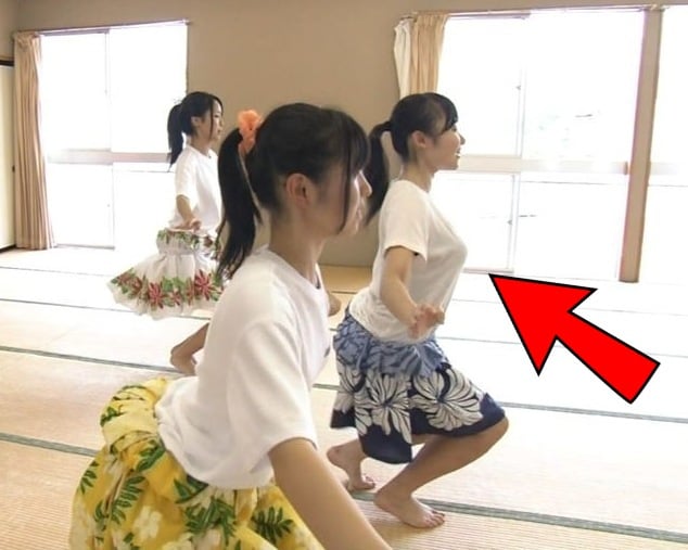 【放送事故】テレビ番組にノーブラ女子が続出!? サービス精神がすぎると大反響www