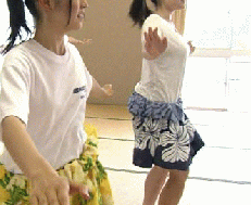 【放送事故】テレビ番組にノーブラ女子が続出！？ サービス精神がすぎると大反響ｗｗｗ